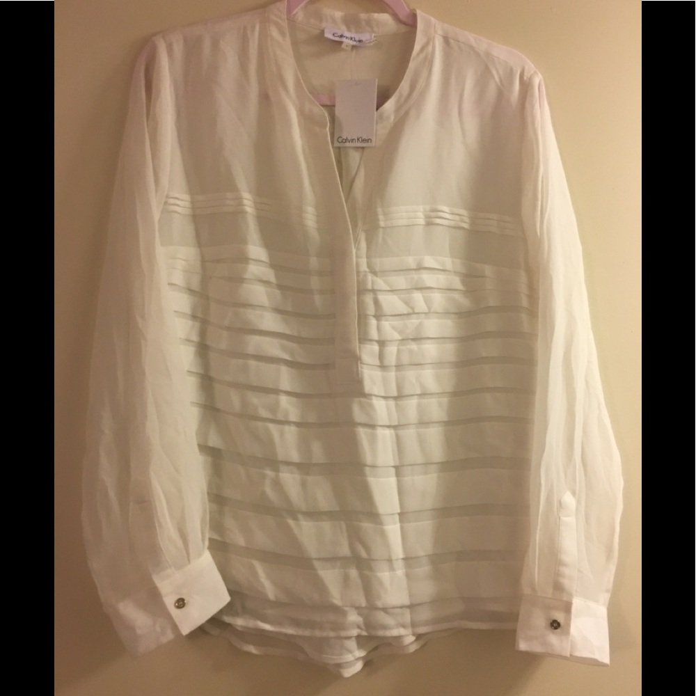pullover blouse NWT